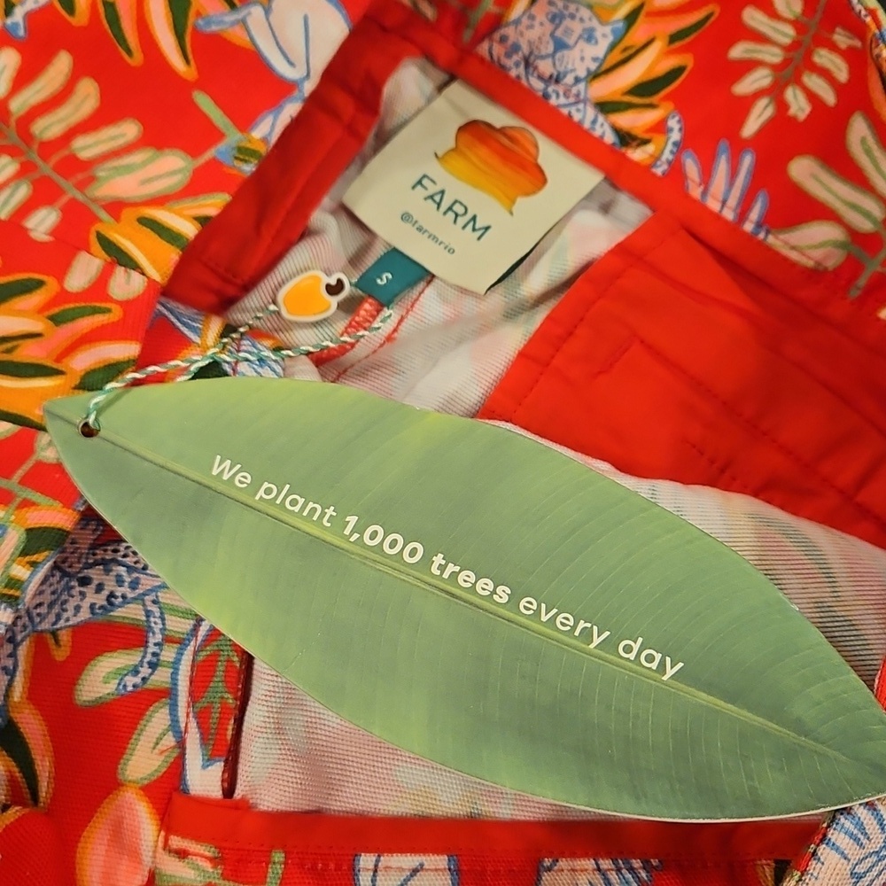 💕FARM RIO💕 Tropical Suingue Cuffed Red Shorts  ~ Small S NWT - Picture 8 of 10